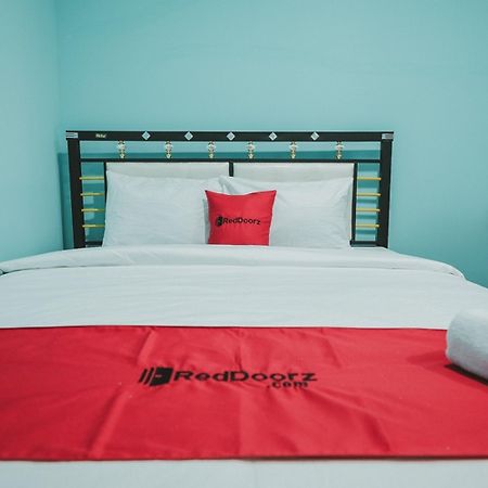Reddoorz Near Rsud Koja Hotel Джакарта Екстериор снимка