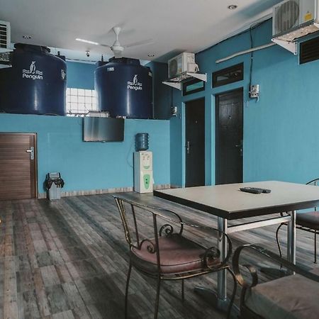 Reddoorz Near Rsud Koja Hotel Джакарта Екстериор снимка