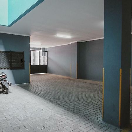 Reddoorz Near Rsud Koja Hotel Джакарта Екстериор снимка