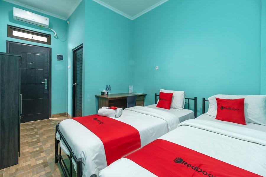 Reddoorz Near Rsud Koja Hotel Джакарта Екстериор снимка