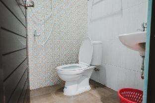 Reddoorz Near Rsud Koja Hotel Джакарта Стая снимка